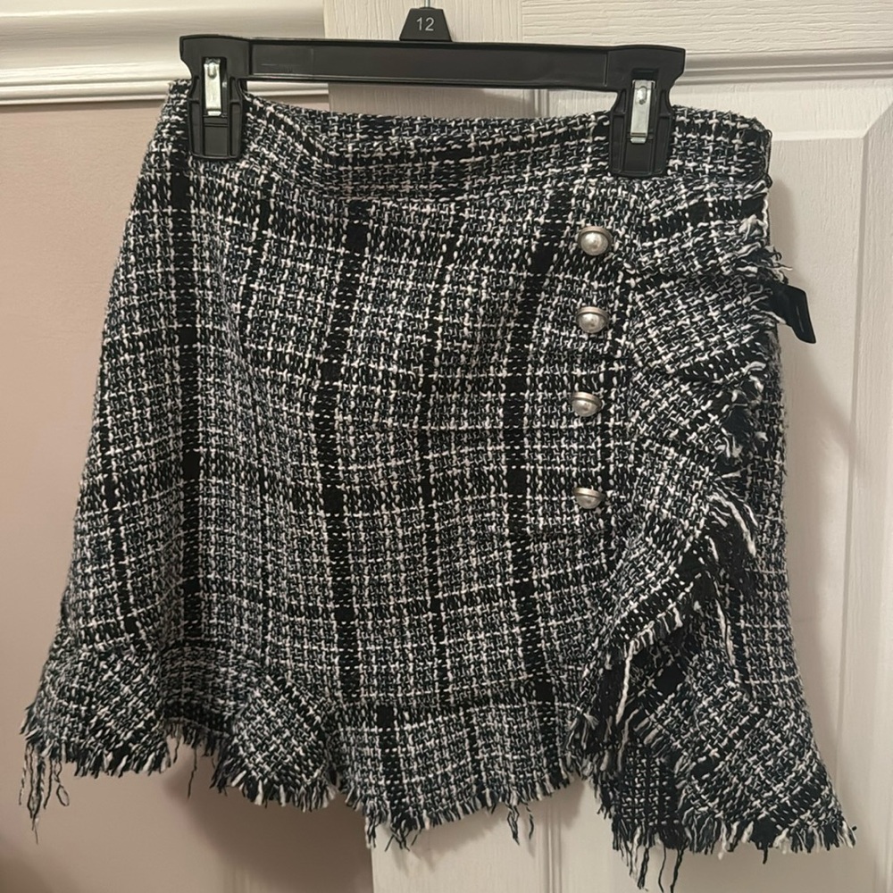 tweed mini skirt size S